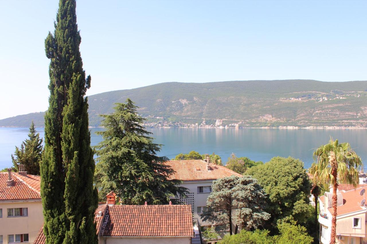 Guest House Tomanovic Herceg Novi Exteriér fotografie